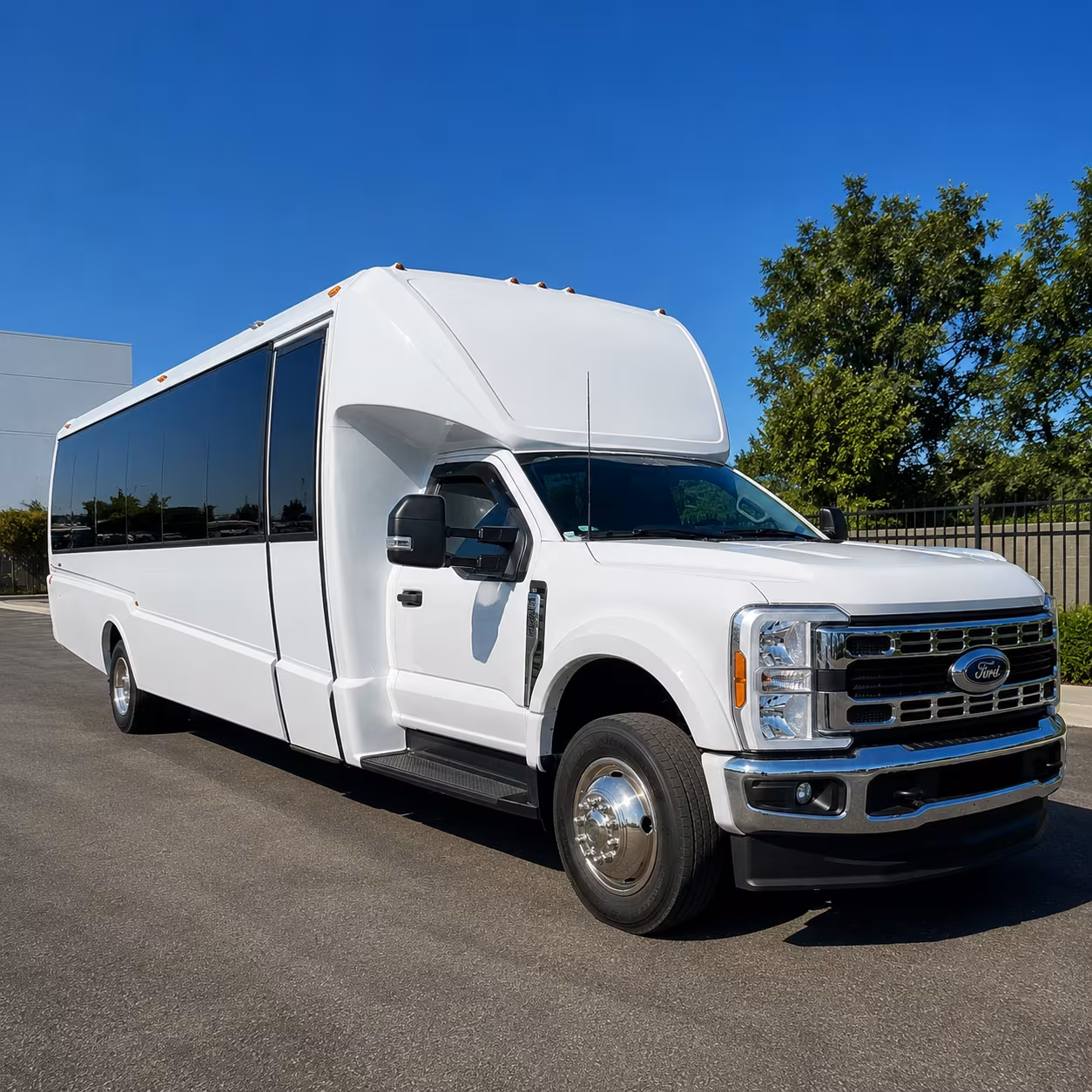 bus rentals for deep ellum and uptown dallas concert nights