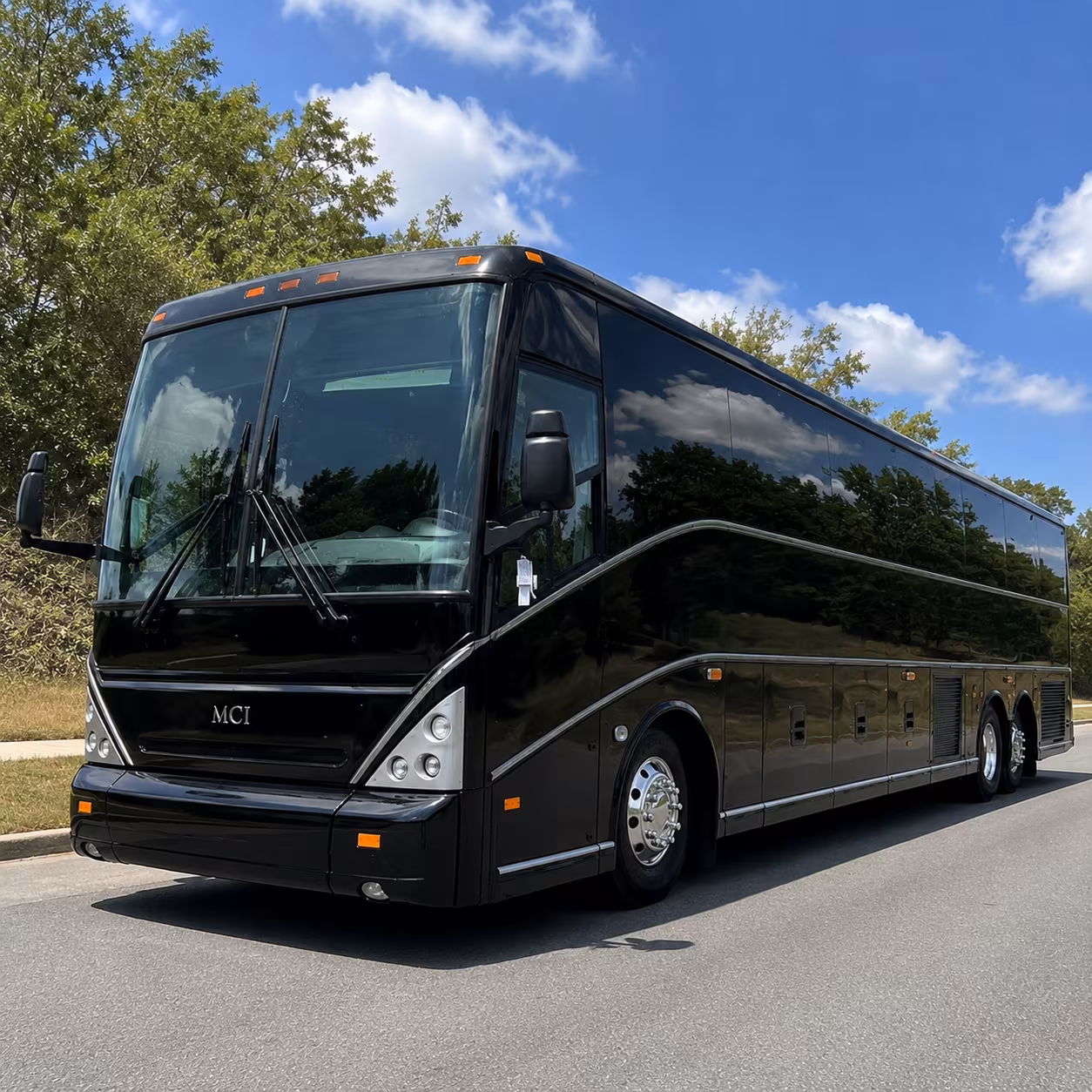 charter buses to dos equis pavilion shows and festival weekends