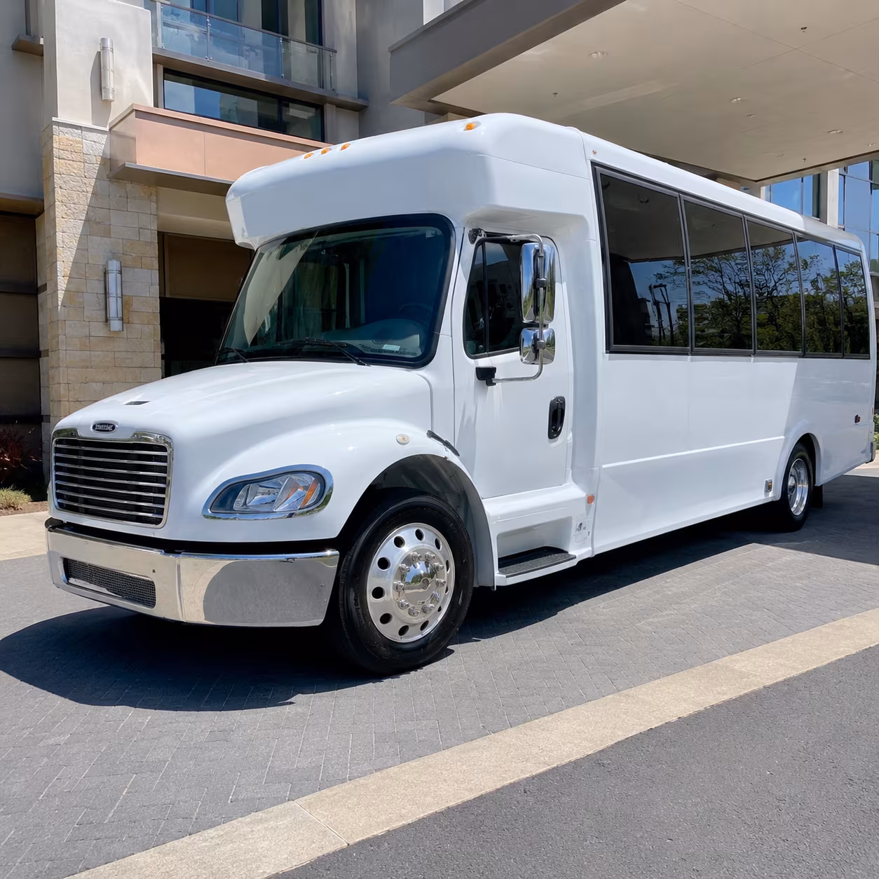 corporate airport transfer buses between mesquite and dfw or love field