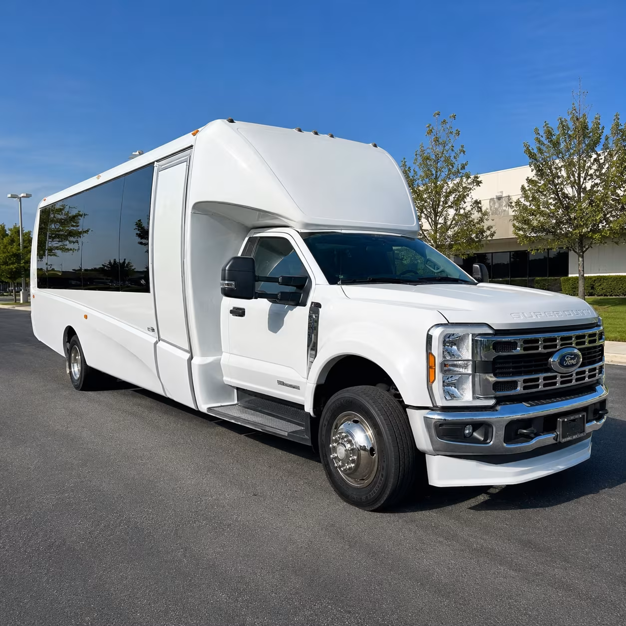 find the perfect transportation for your next corporate event 1