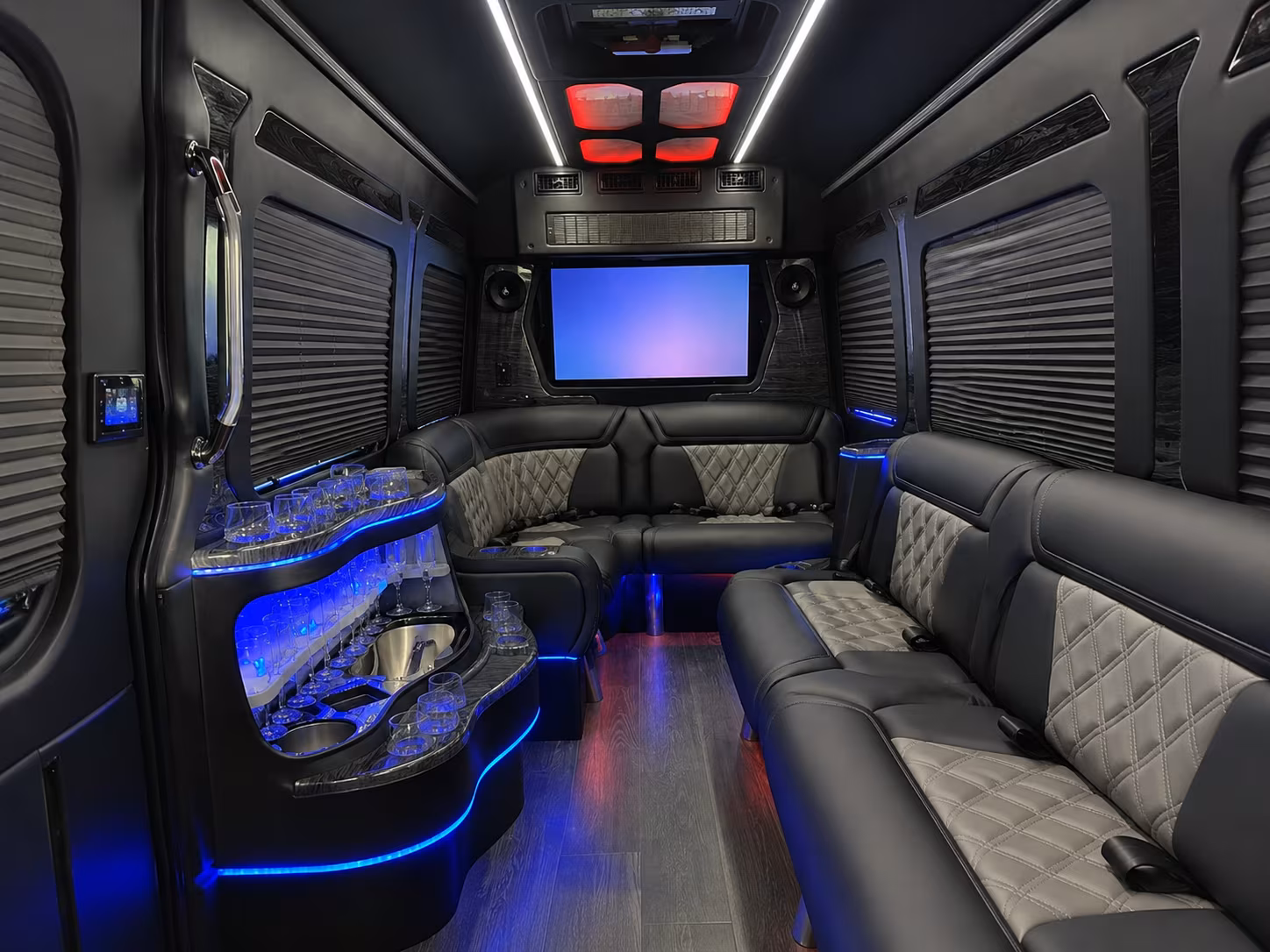 healthcare and shift worker shuttle buses in mesquite texas
