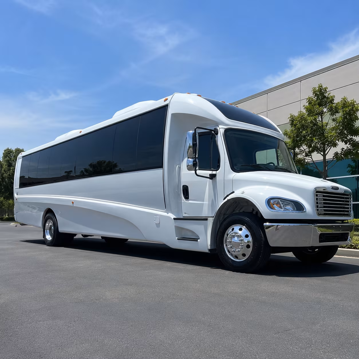 mesquite 28 passenger minibus