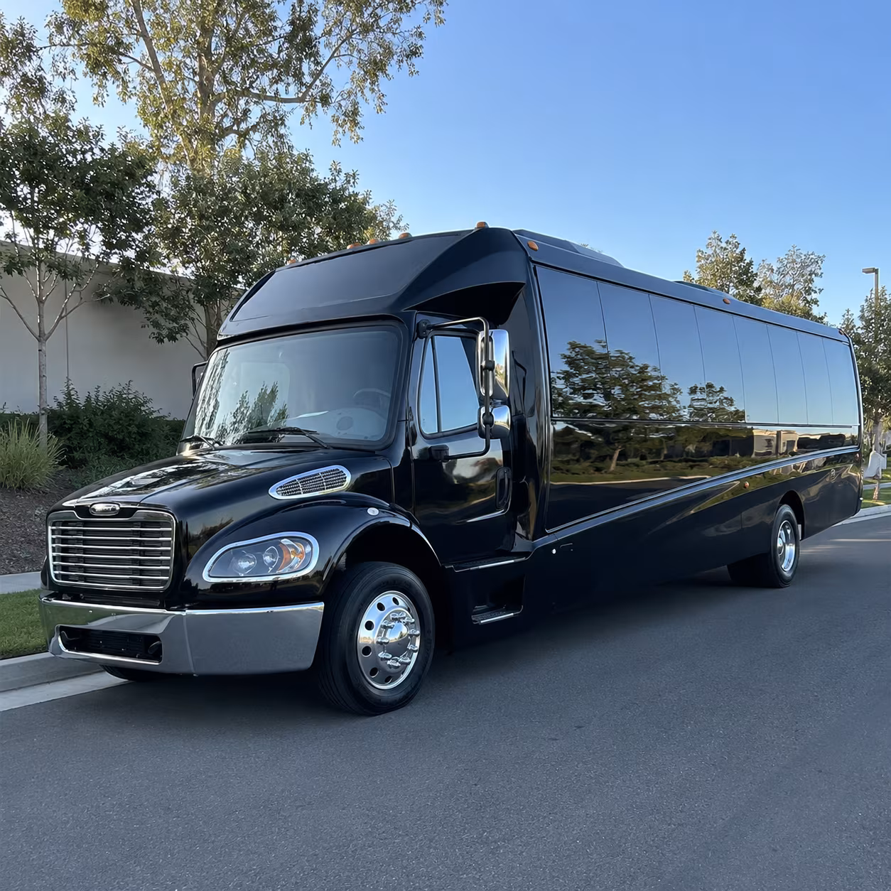 mesquite 35 passenger minibus