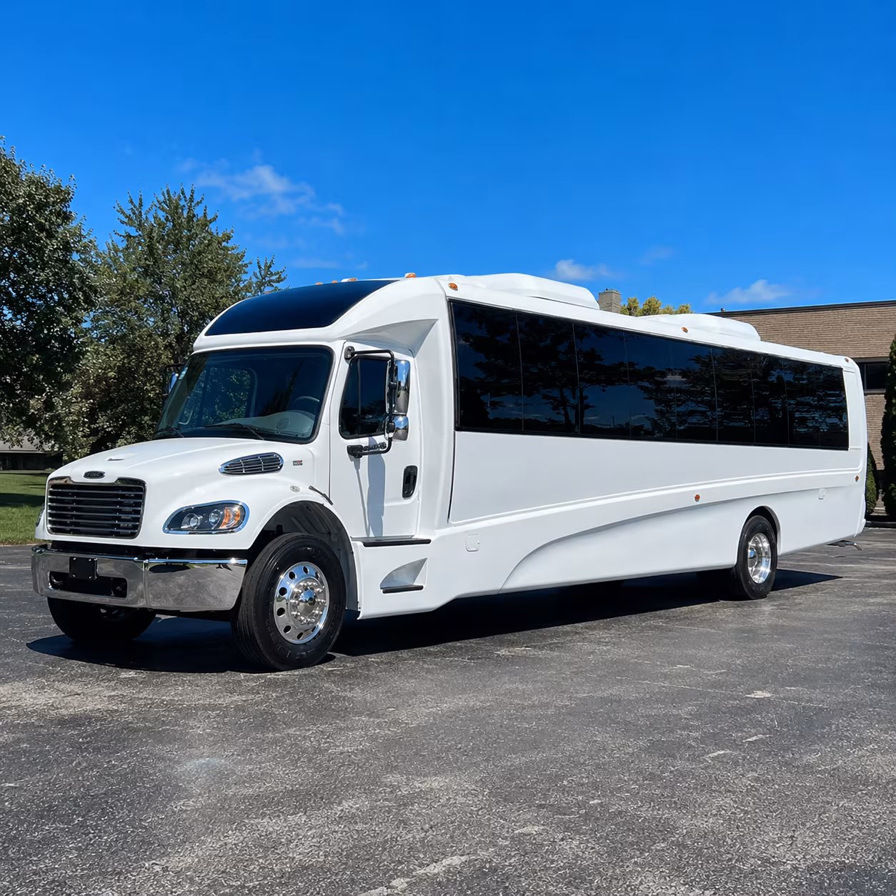 minibuses for small group wine tastings around rockwall and the lake ray hubbard area