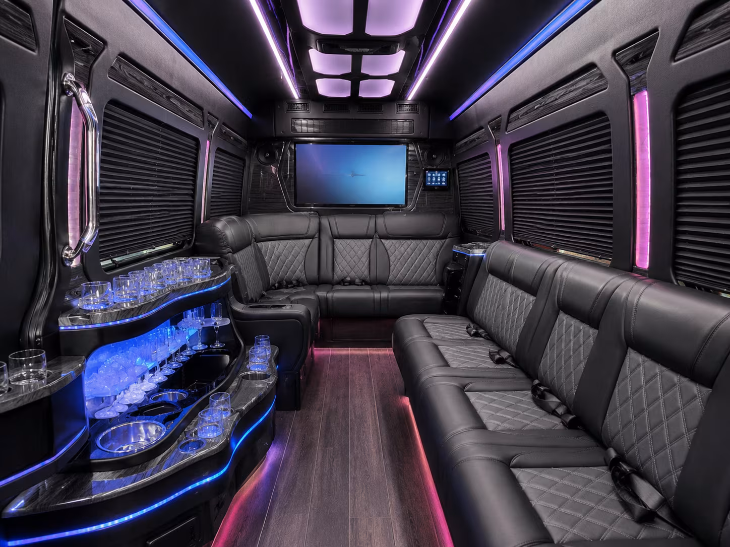 shuttle buses for mesquite rodeo and corporate entertainment events